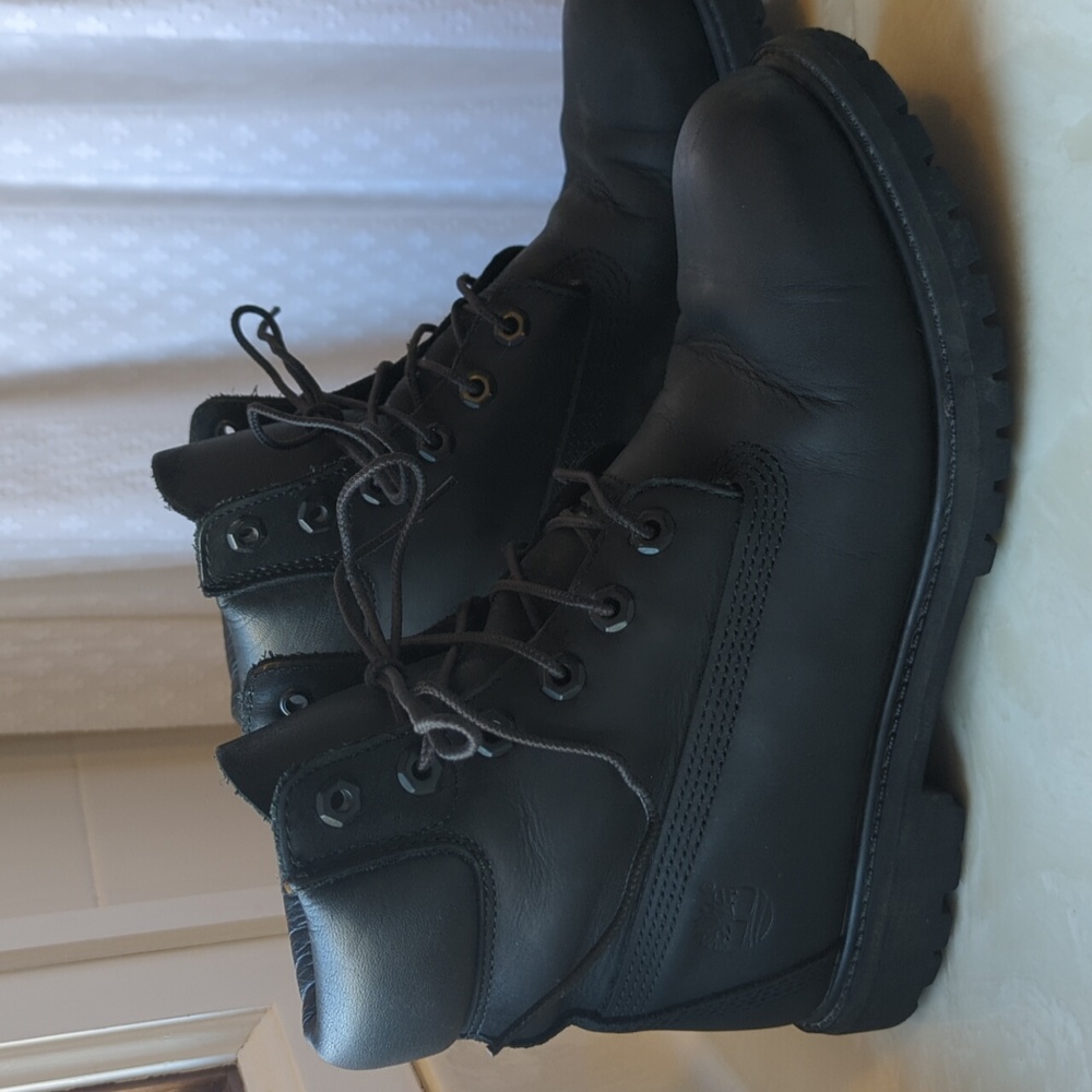 Timberland 6" Premium Waterproof Black Lace Up Boot With Primaloft, Women's 8.5